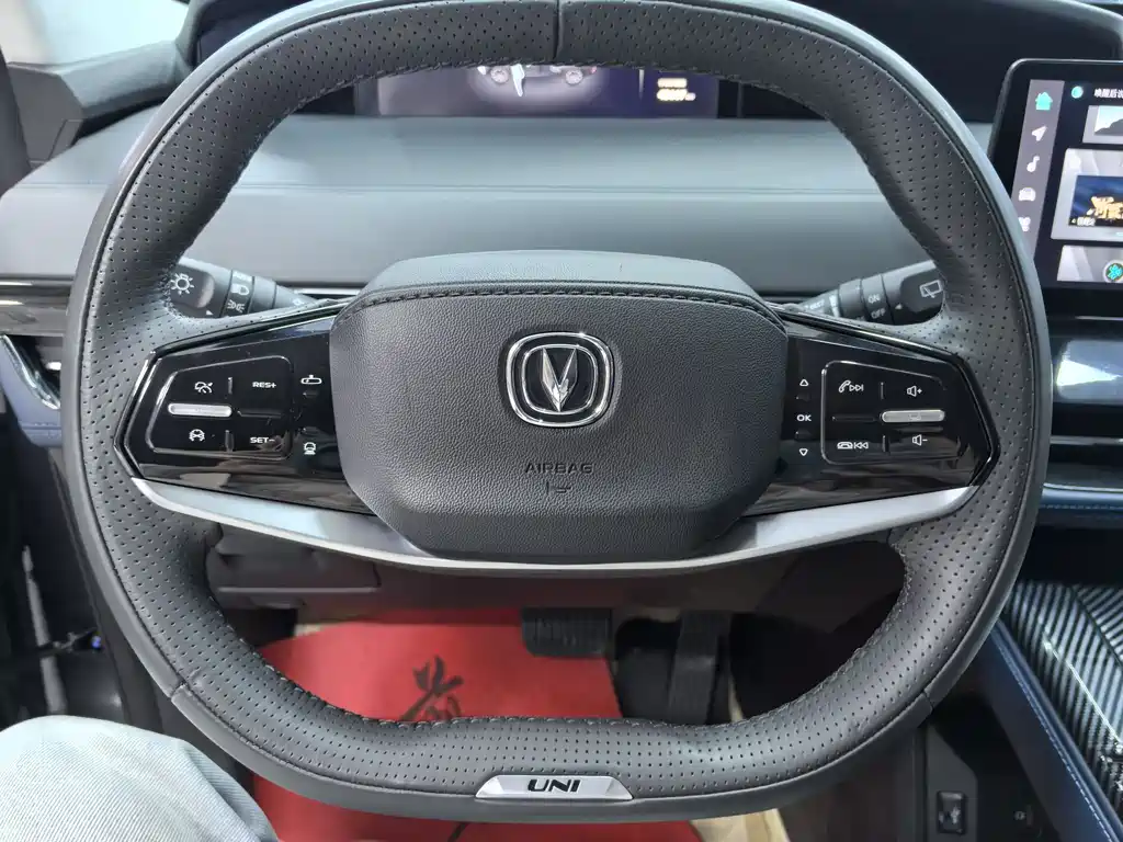 CHANGAN UNI K SMART IDD