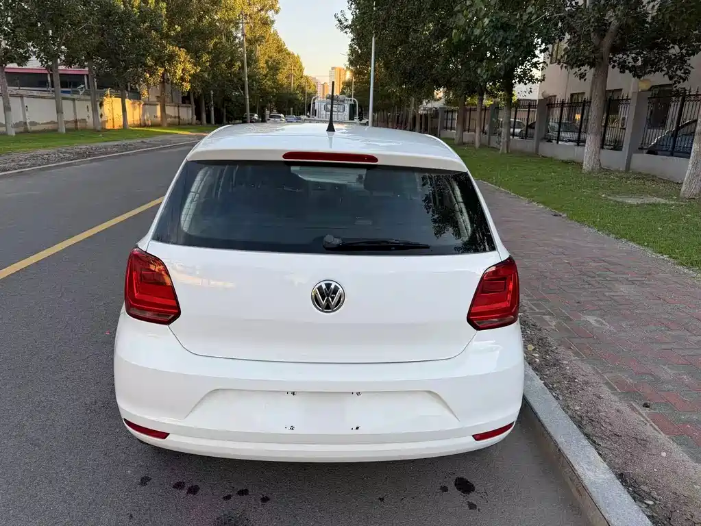 Volkswagen Polo — миниатюра 4