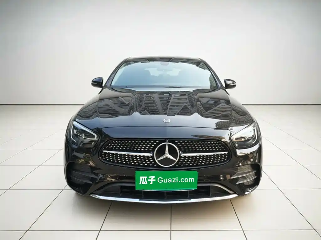 Mercedes-Benz E-Class — миниатюра 2