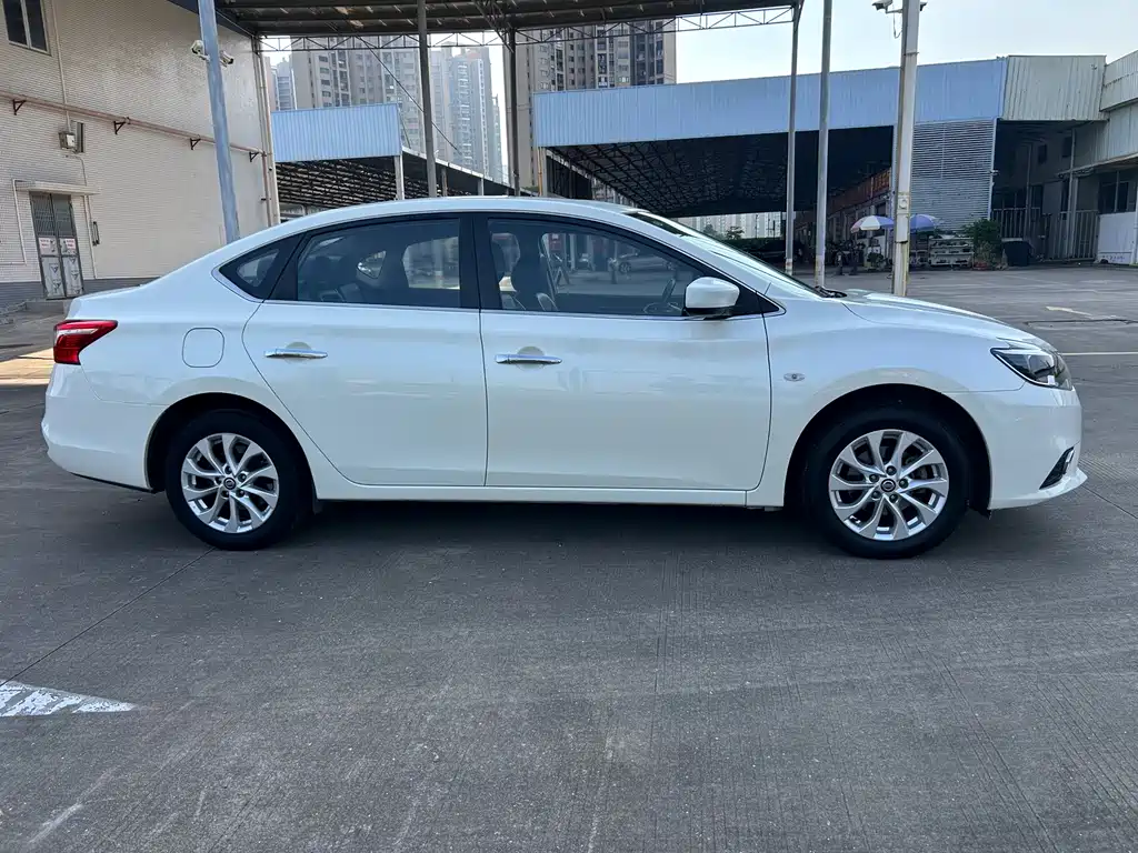 Nissan Sylphy — миниатюра 4
