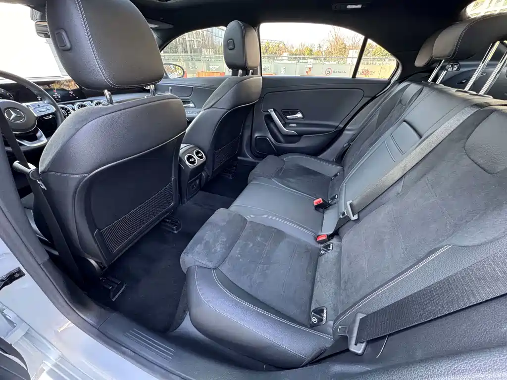 MERCEDES-BENZ A CLASS