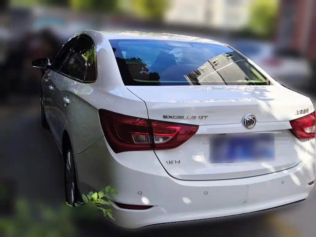 Buick Excelle — миниатюра 4