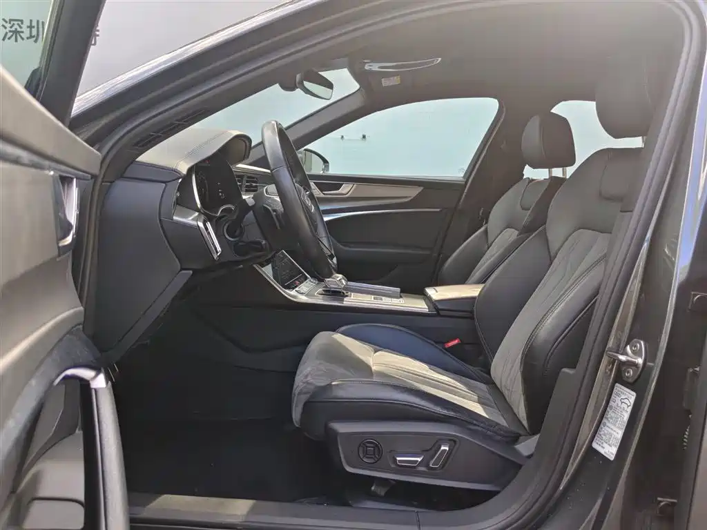 Audi A6L — миниатюра 15