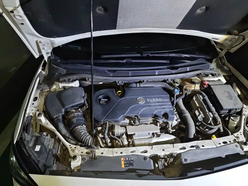 Buick Verano — миниатюра 19