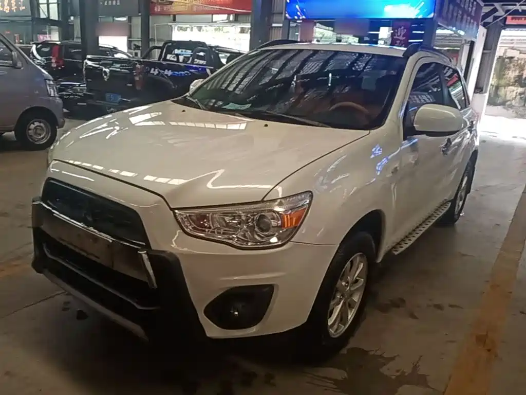 Mitsubishi ASX 2015