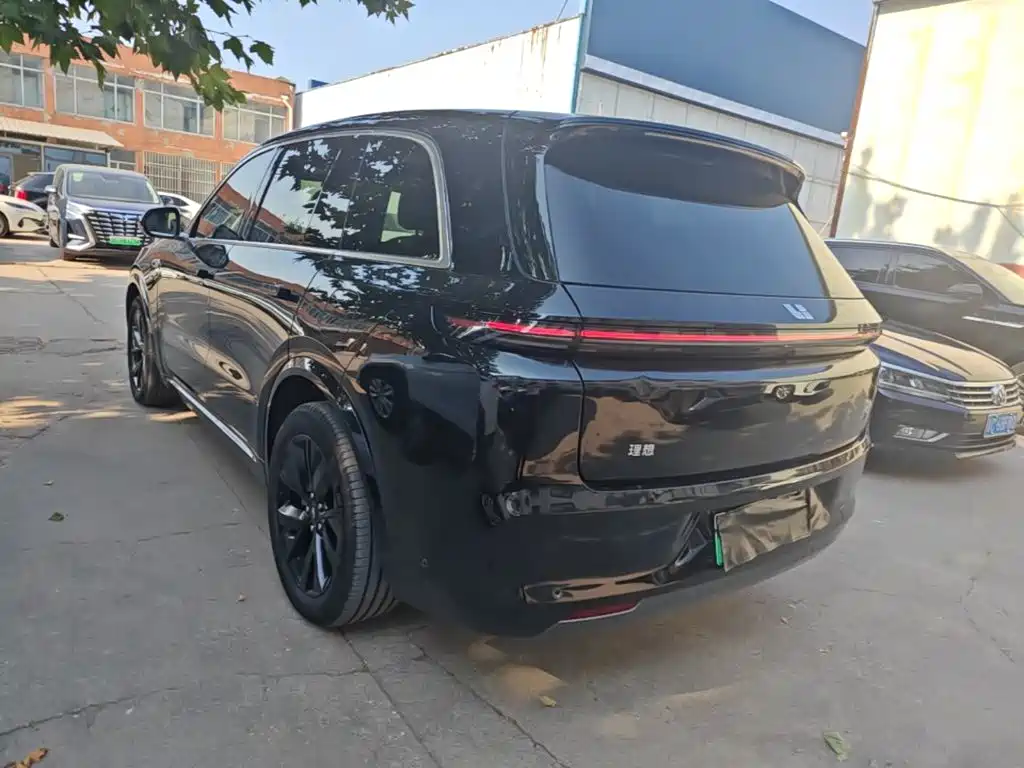 Li Auto Li L8 — миниатюра 5