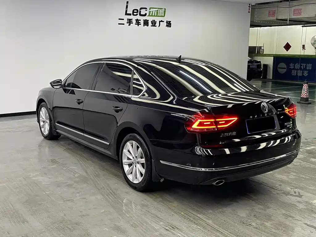 Volkswagen Passat — миниатюра 6