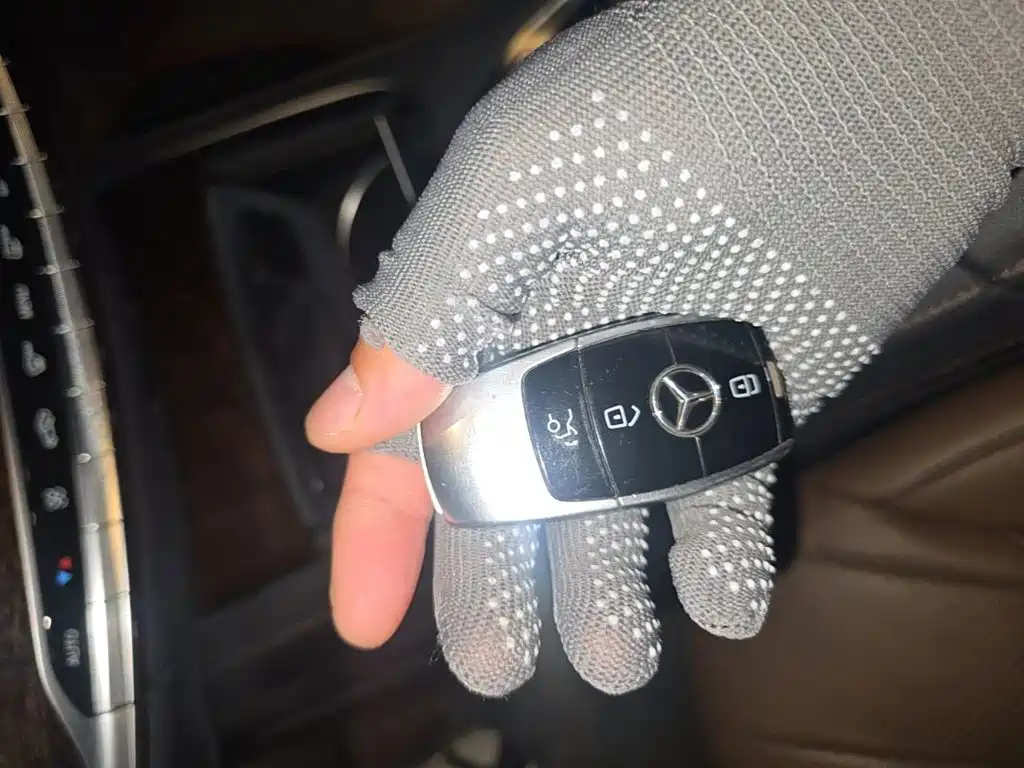 Mercedes-Benz S-Class — миниатюра 13