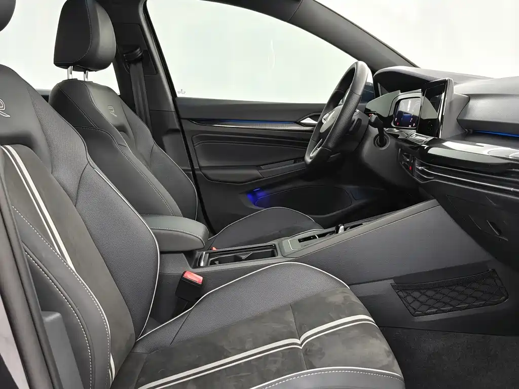 Volkswagen Golf — миниатюра 16