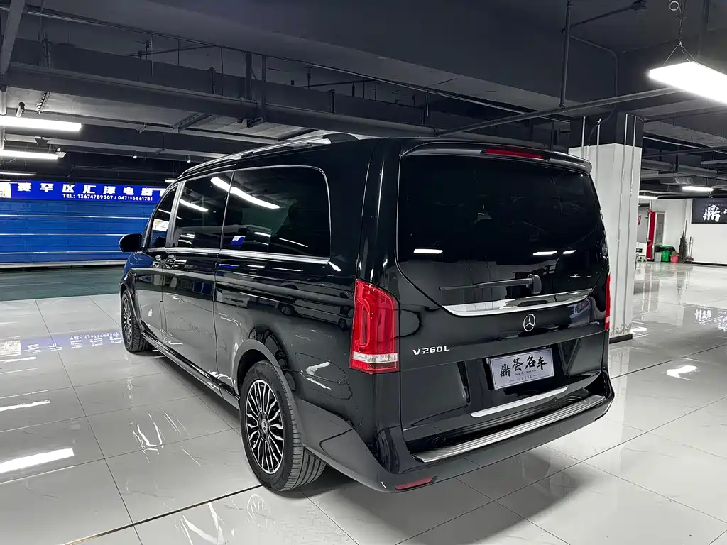 Mercedes-Benz V-Class V 2018 V 260 L Luxury Long Wheelbase V