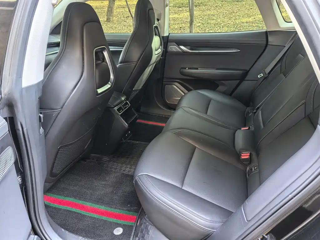 ZEEKR EXTREME KRYPTON 001