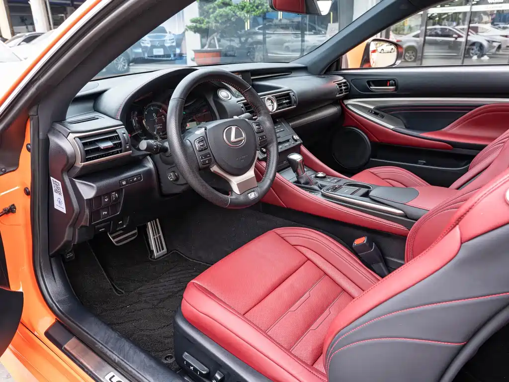Lexus RC — миниатюра 9