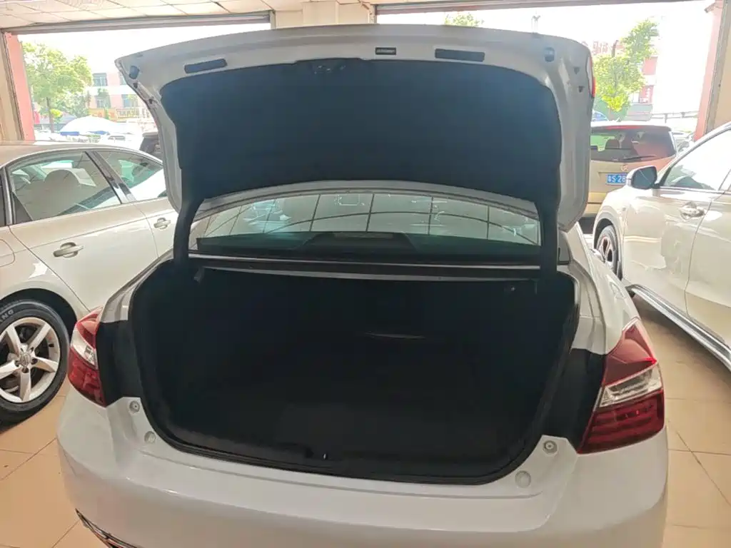 Honda Accord — миниатюра 19