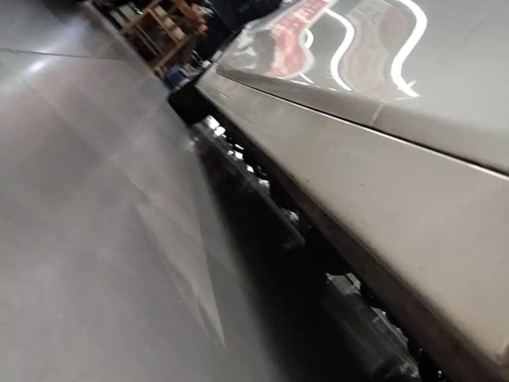 BMW 5 Series — миниатюра 21