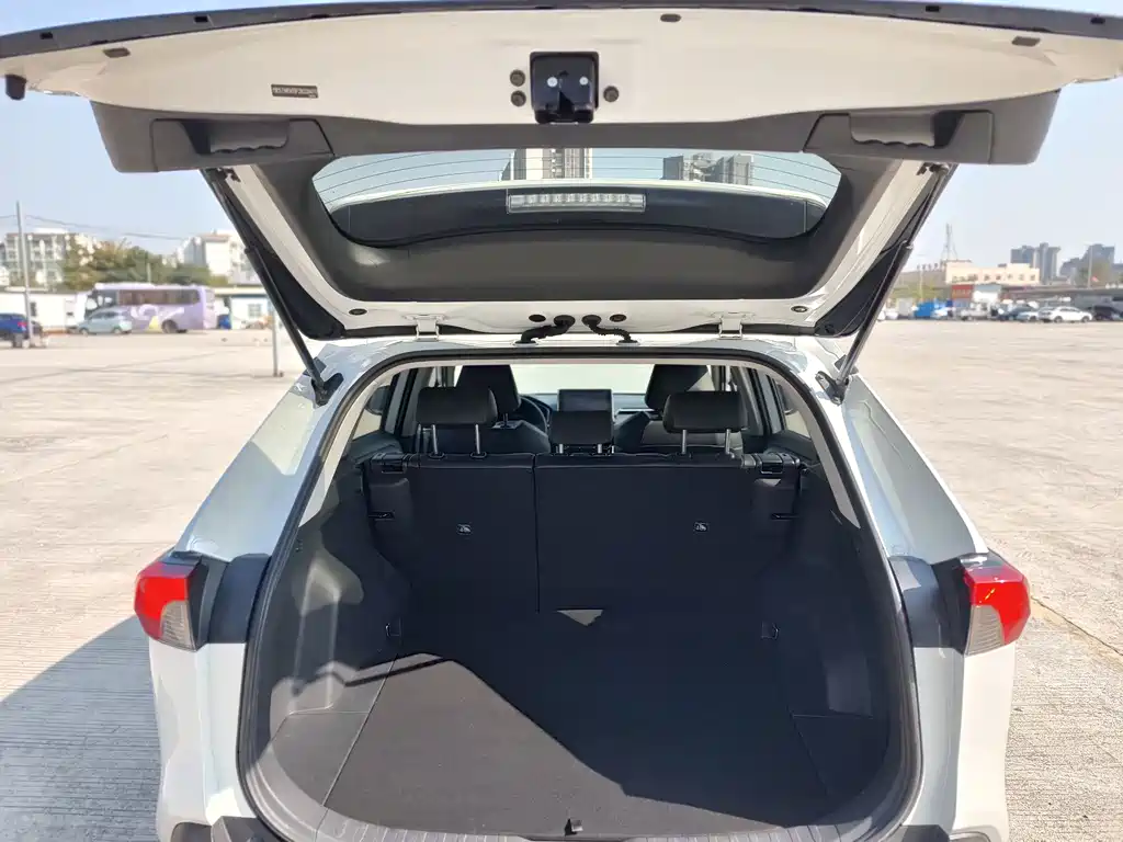 Toyota RAV4 — фотографии объявления, Фото 15