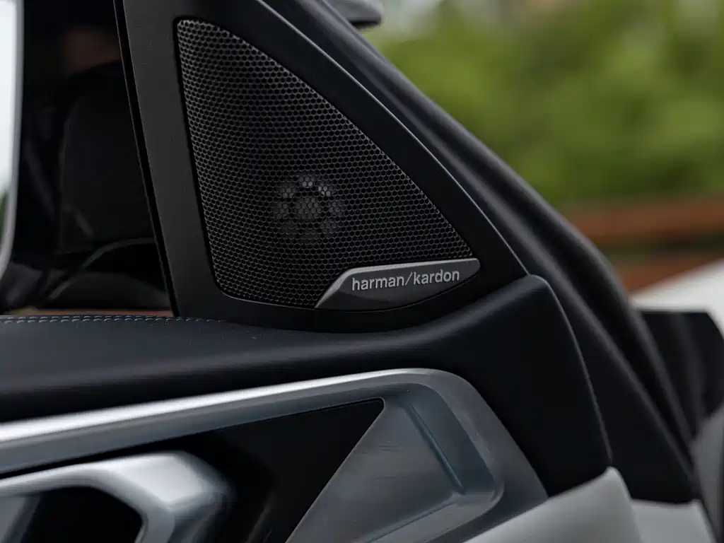BMW M4 — миниатюра 15