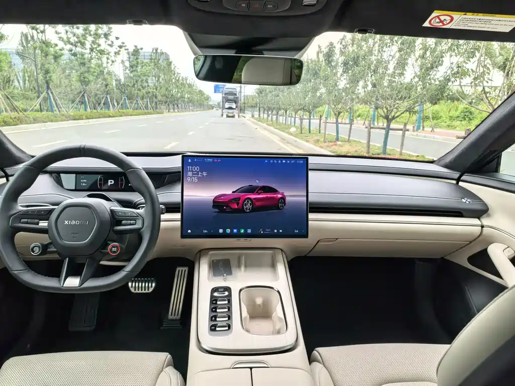 Xiaomi SU7 — миниатюра 9