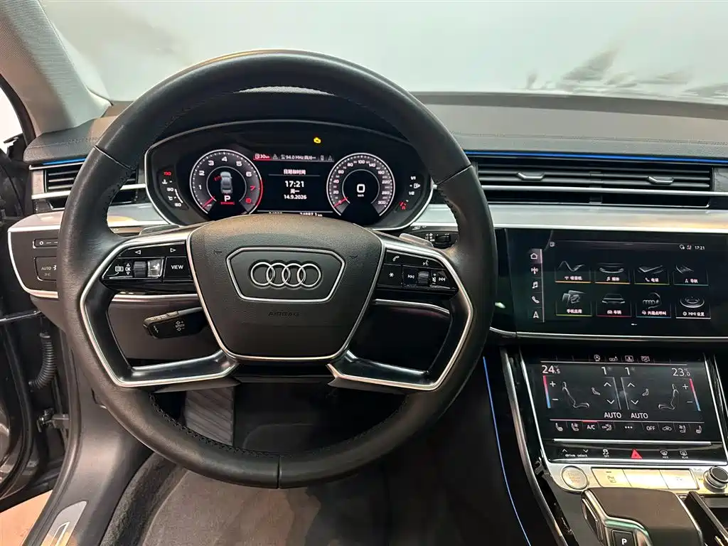 Audi A8 — миниатюра 12