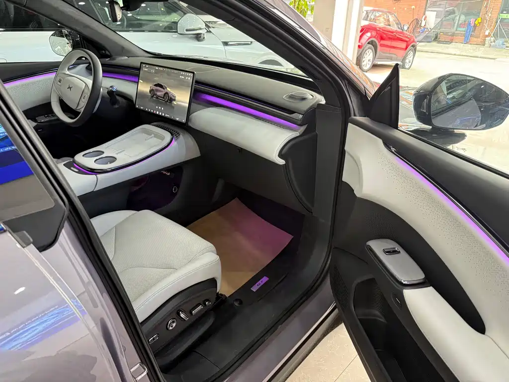 XPeng G7 — миниатюра 10