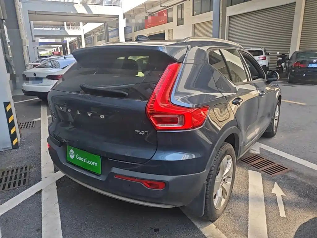 Volvo XC40 — миниатюра 7