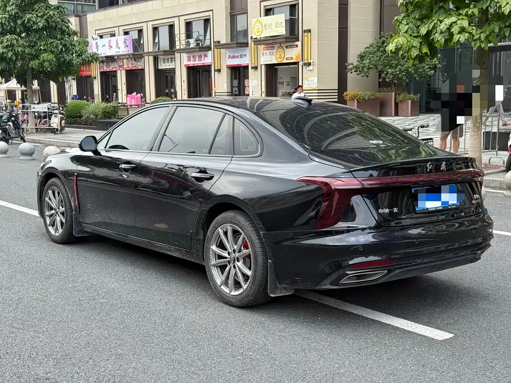 Hongqi Hongqi H5 — миниатюра 8