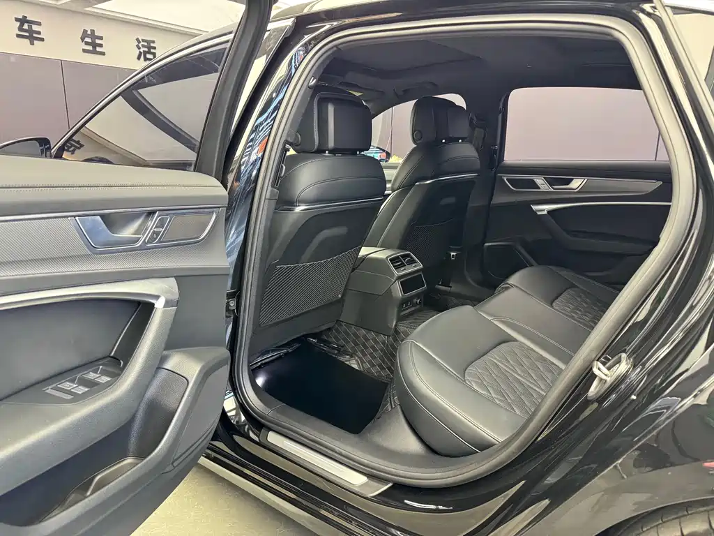 Audi A6L 2025 45 TFSI