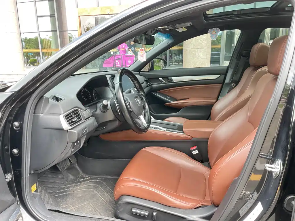 Honda Inspire — миниатюра 6