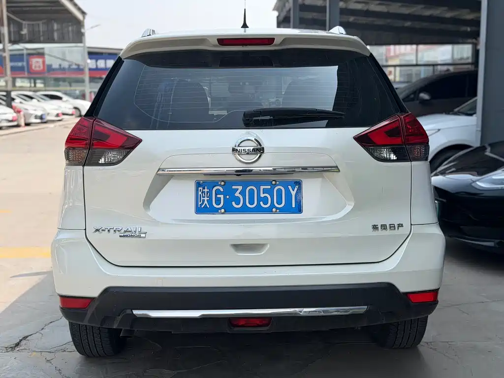 Nissan X-Trail — миниатюра 12
