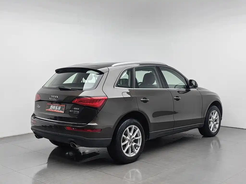 Audi Q5 — миниатюра 2