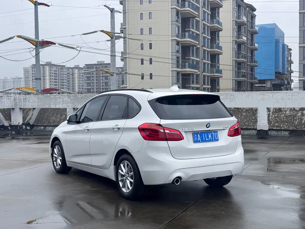 BMW 2 серии 2 2018 218i Fashion