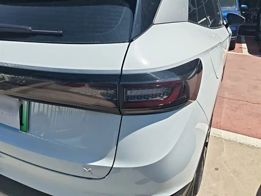Volkswagen ID.4 X