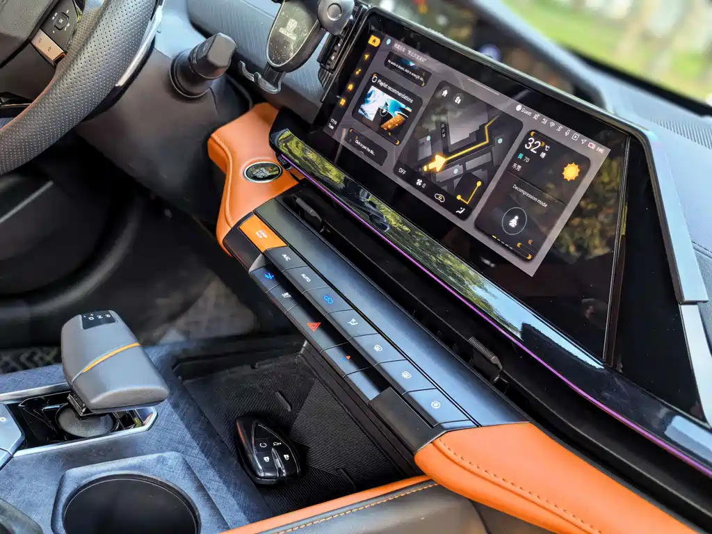Changan UNI-V — миниатюра 11
