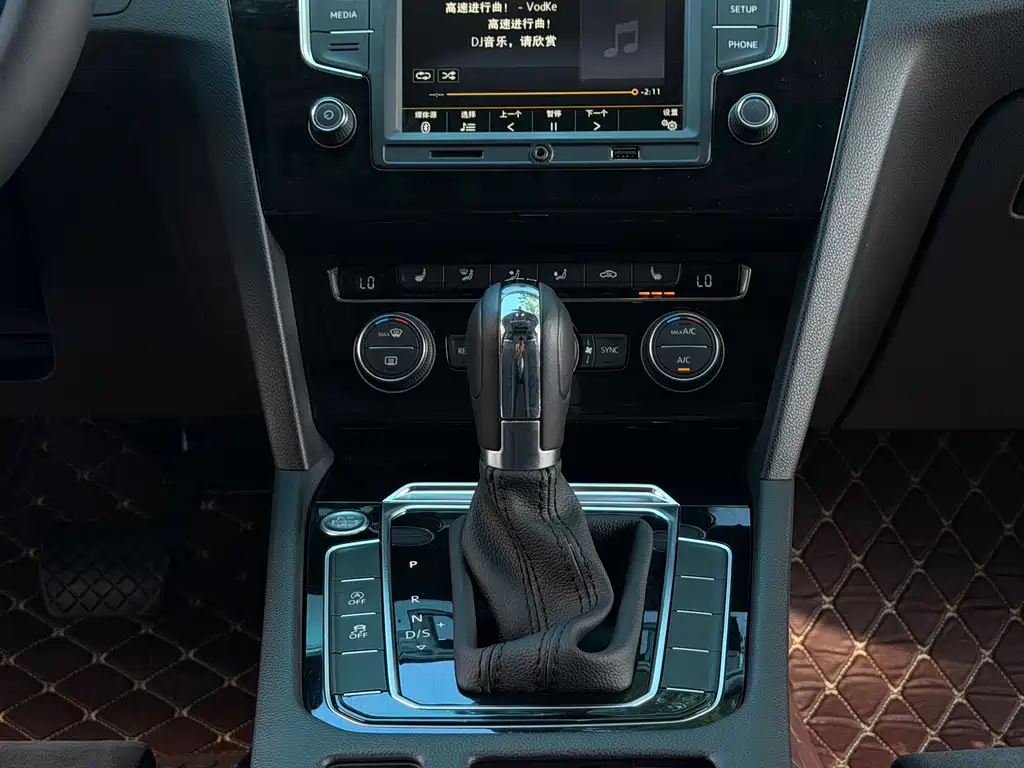 Volkswagen Magotan — миниатюра 22