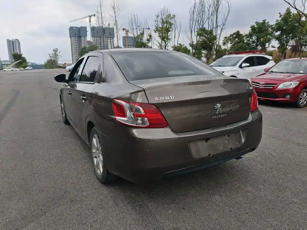 Peugeot 301 — миниатюра 7