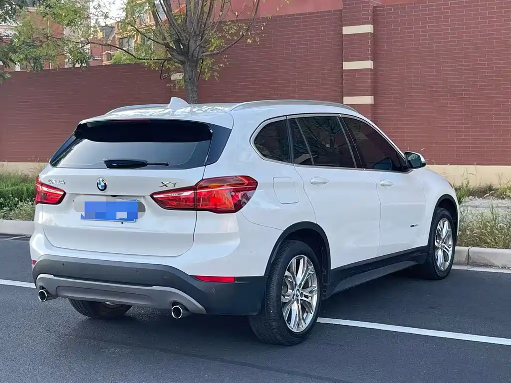 BMW X1 — миниатюра 5