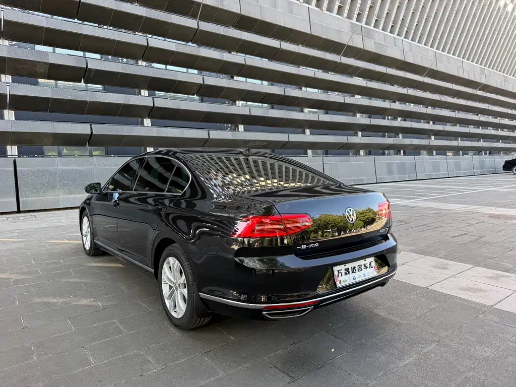 Volkswagen Magotan — миниатюра 6