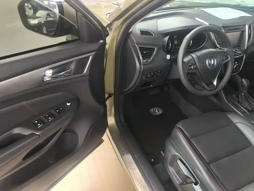 Changan CS75 — миниатюра 16