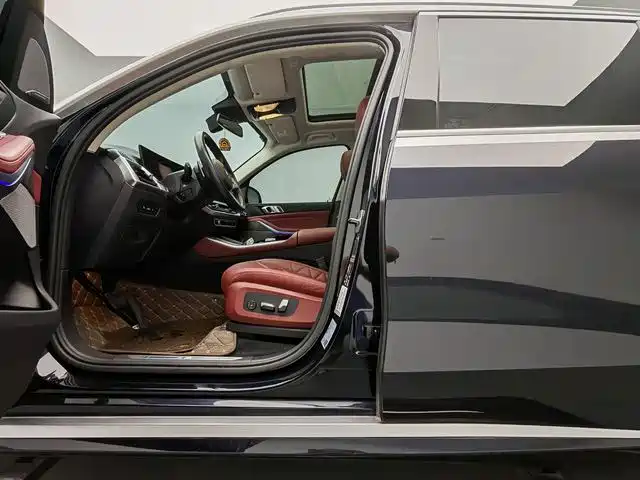 BMW X5 — миниатюра 9