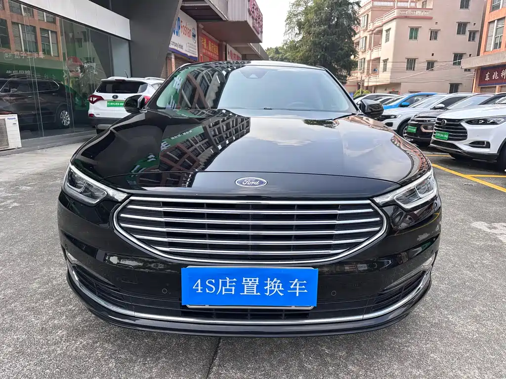Ford Taurus — миниатюра 2