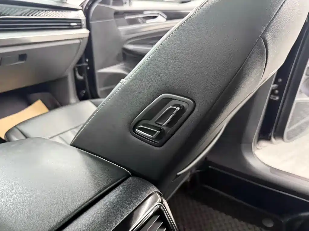Volkswagen Passat — миниатюра 13