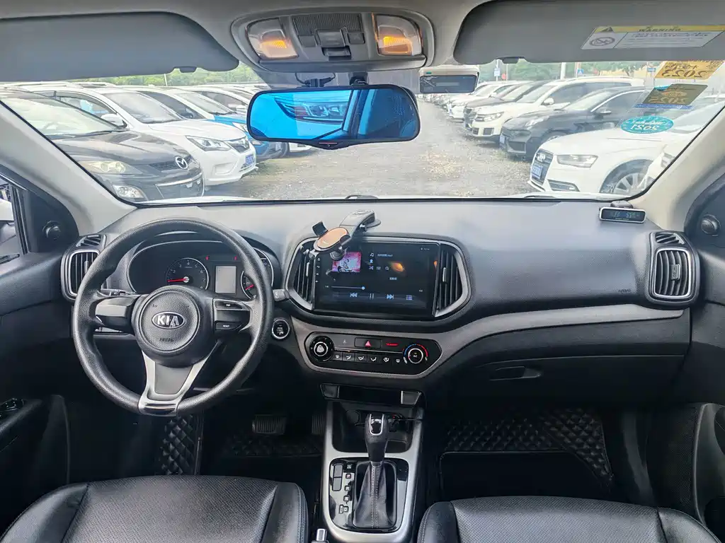 Kia KX3 — миниатюра 8