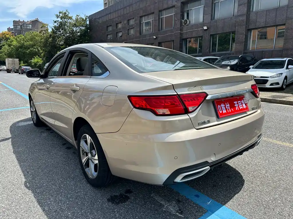 Geely Emgrand GL — миниатюра 7