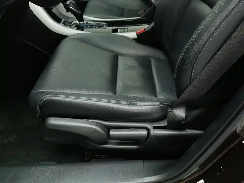 Honda Accord — миниатюра 20