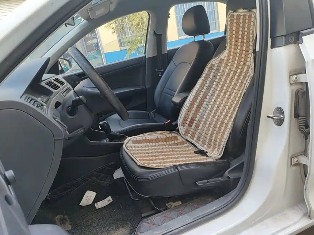 Volkswagen Santana — миниатюра 15