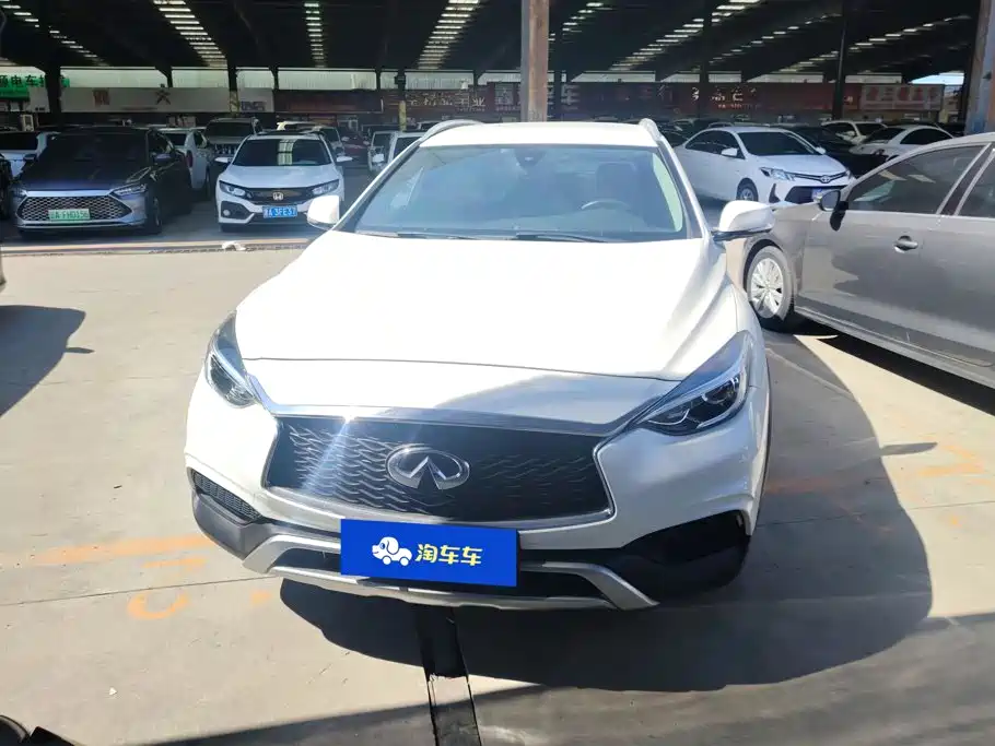 Infiniti QX30 — миниатюра 2