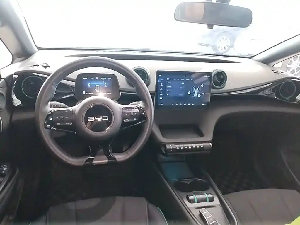 BYD Dolphin — миниатюра 10