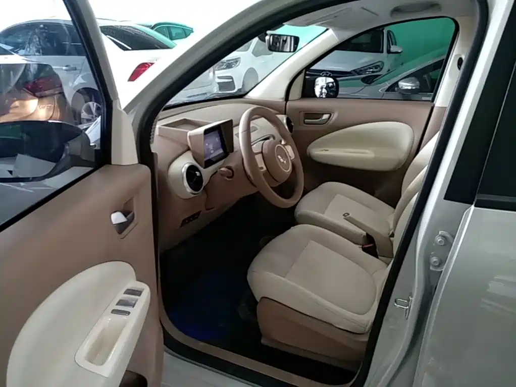 Wuling MINIEV — миниатюра 15