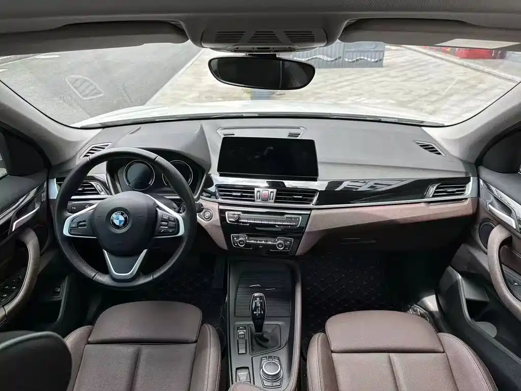BMW X1 — миниатюра 6