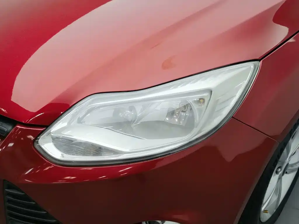 Ford Focus — миниатюра 7
