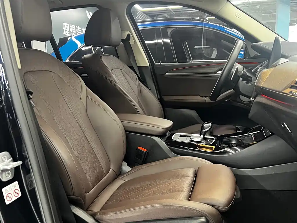 BMW X3 — миниатюра 4